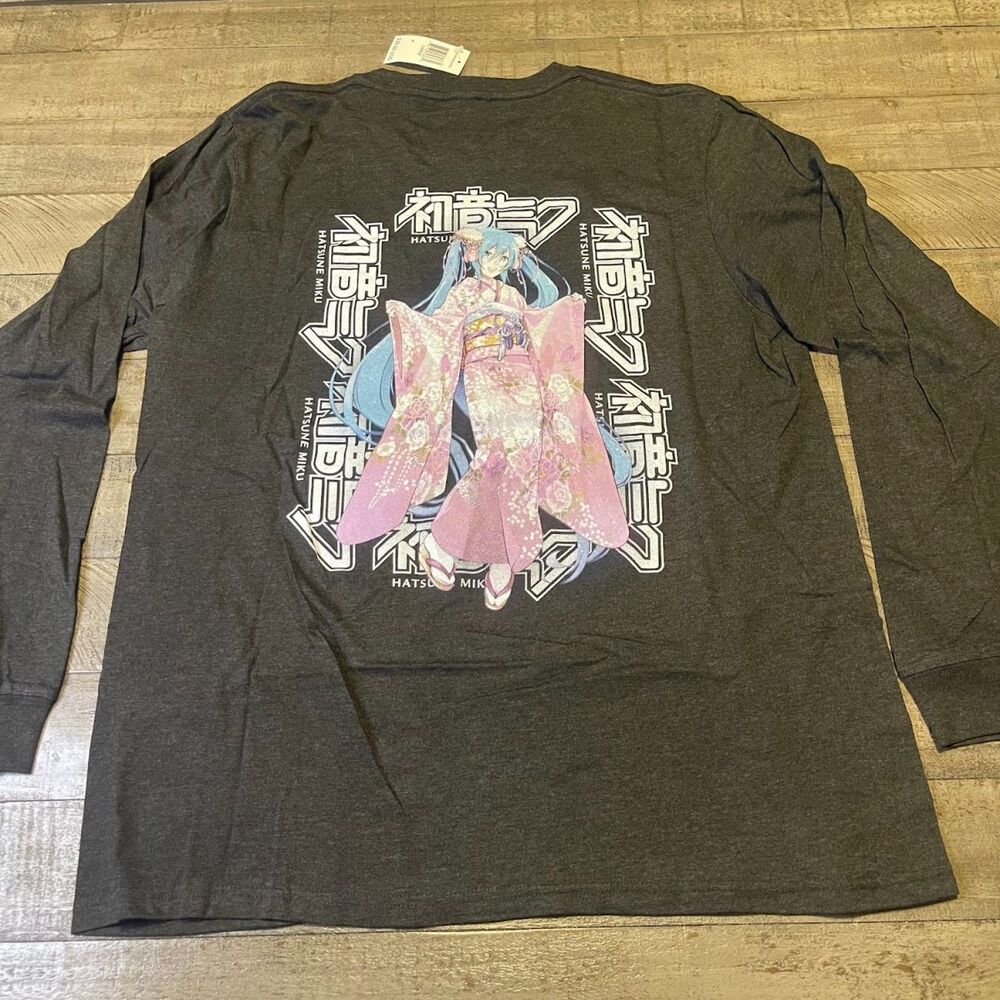 NWT Hatsune Miku Kimono Outfit Theme Shirt Hot Topic Long Sleeve Gray Size Large